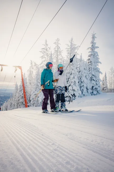 Riding the t-bar at Troll Resort