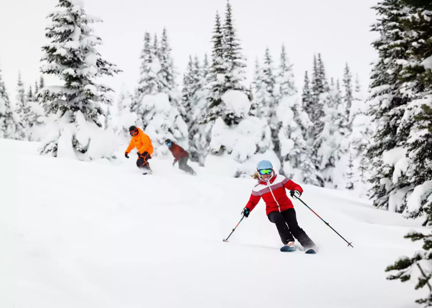 Carving up Parliament on HMBR's front face. Hudson Bay Mountain Resort Smithers BC Marty Clemens