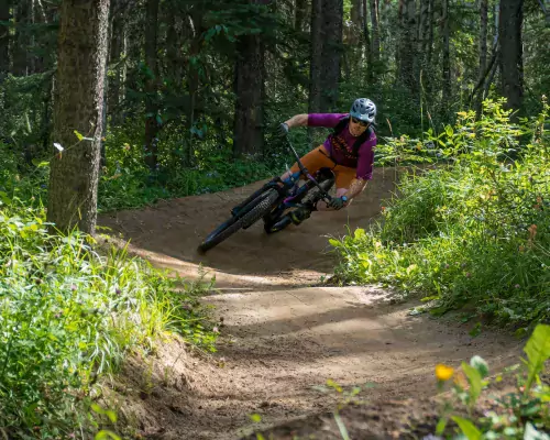 Banking a berm at the Hinton Bike Park in Hinton, AB.